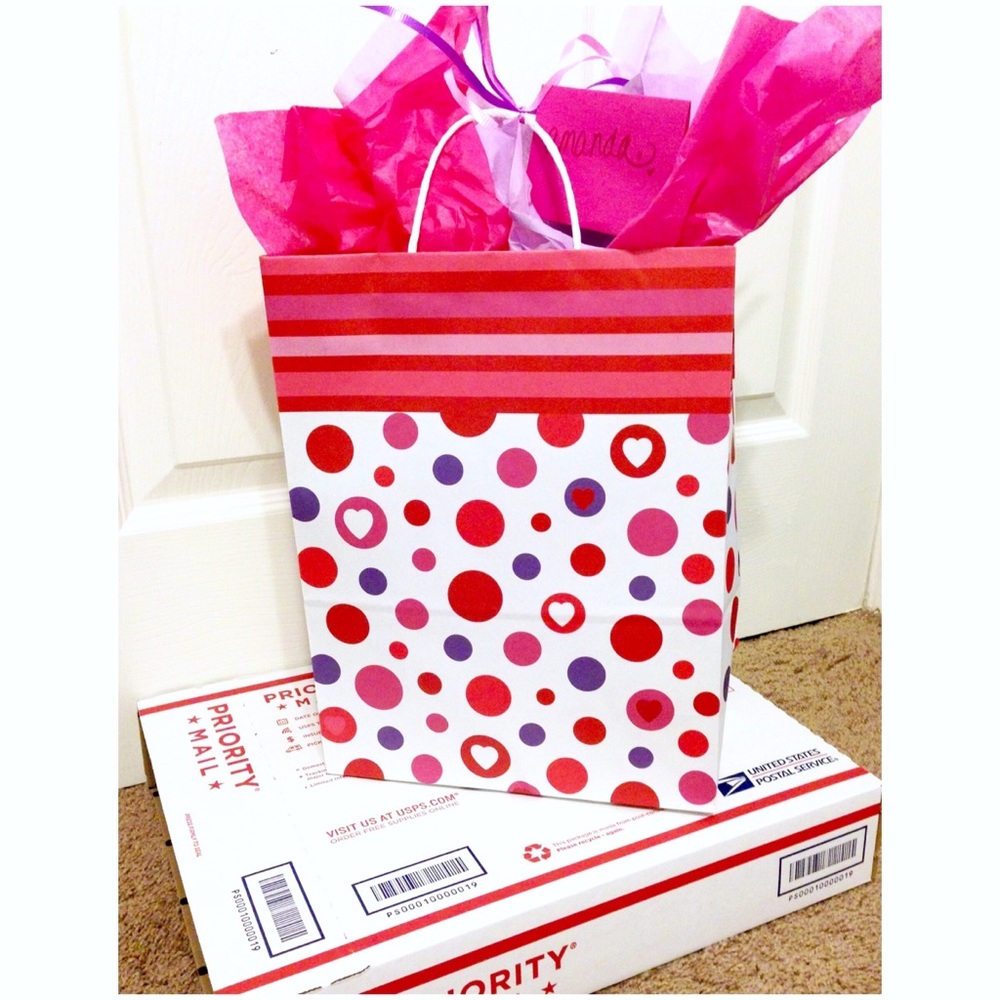 📦ˢᴴᴵᴾᴾᴵᴺᴳ ᴰᴱᴾᴬᴿᵀᴹᴱᴺᵀ📦 - Picture 5 of 8